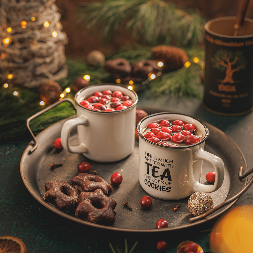 Weihnachtlicher Cranberry-Olivenblättertee