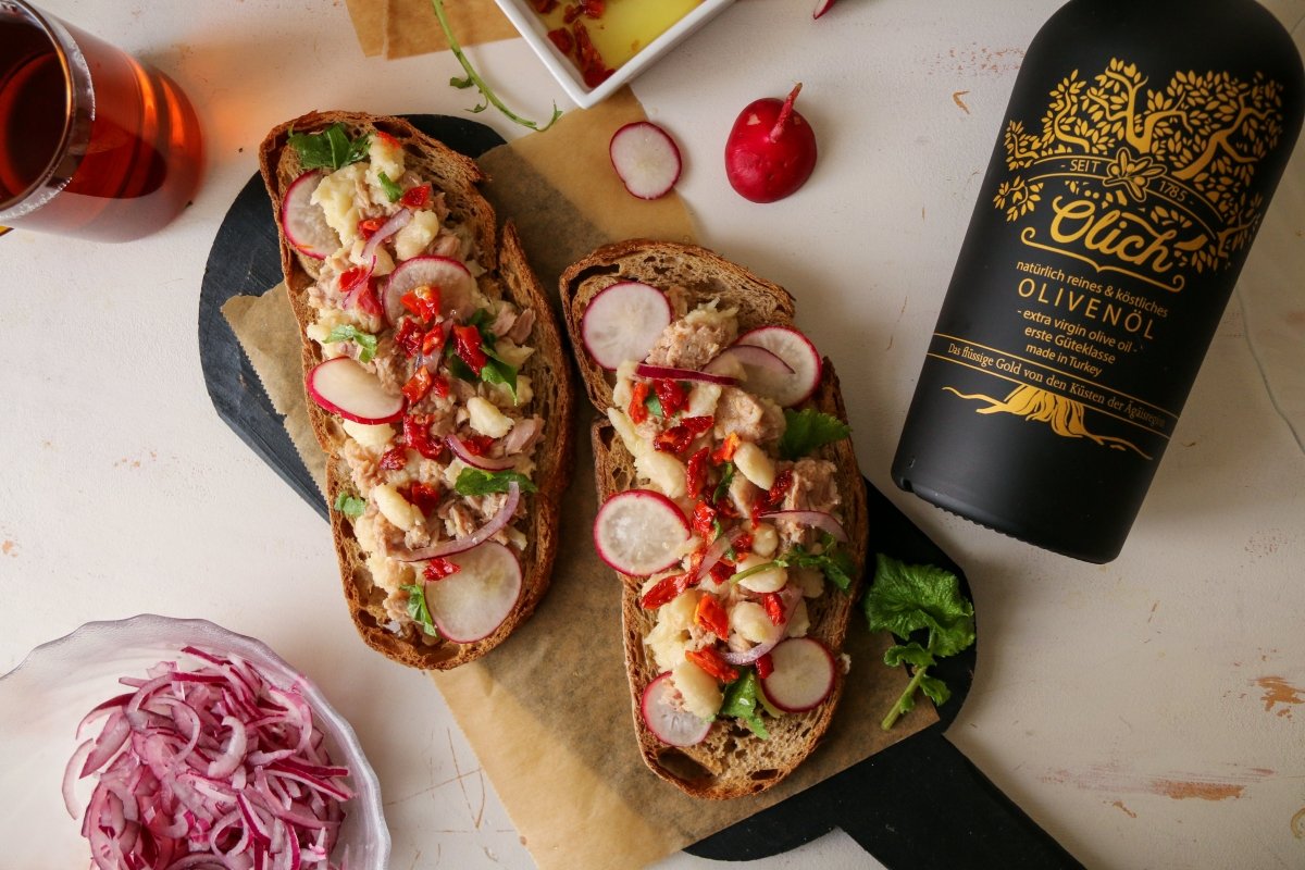 Thunfisch-Toastscheiben mit Bohnen 🍞 - Ölich